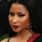 Nicki Minaj apologizes