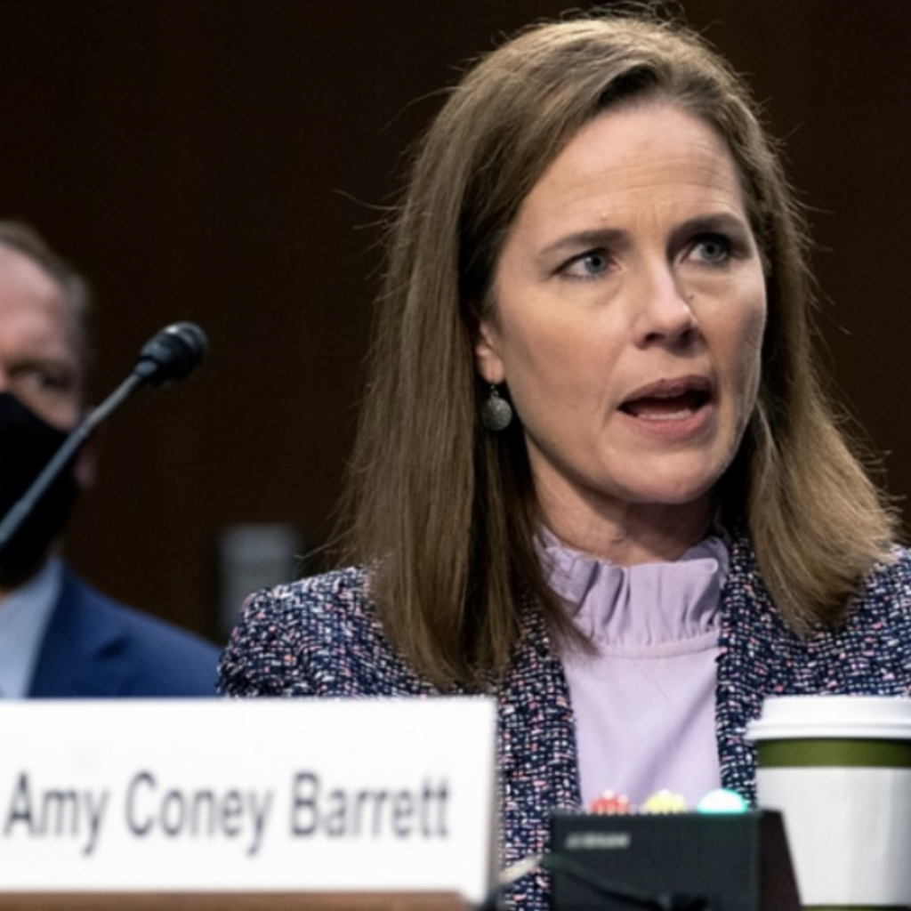 Amy Coney Barrett prête serment
