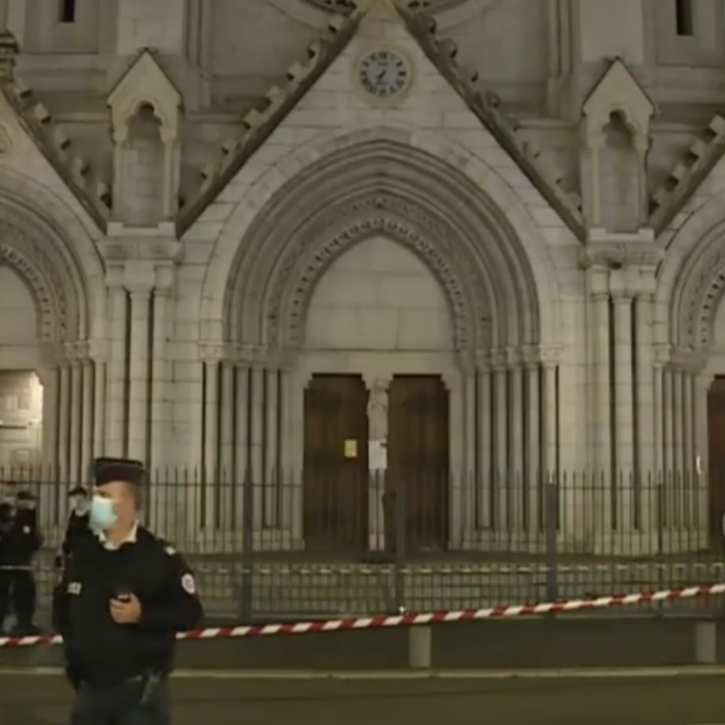 Trois fidèles assassinés au coeur d’un sanctuaire catholique