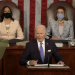 Joe Biden vante les réalisations de ses 100 premiers jours