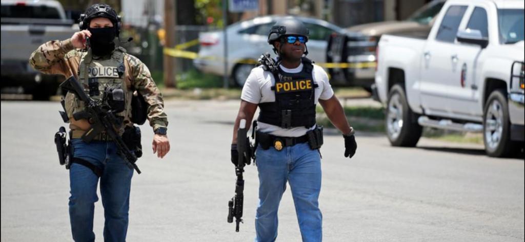 19 enfants sont tués dans une école du Texas