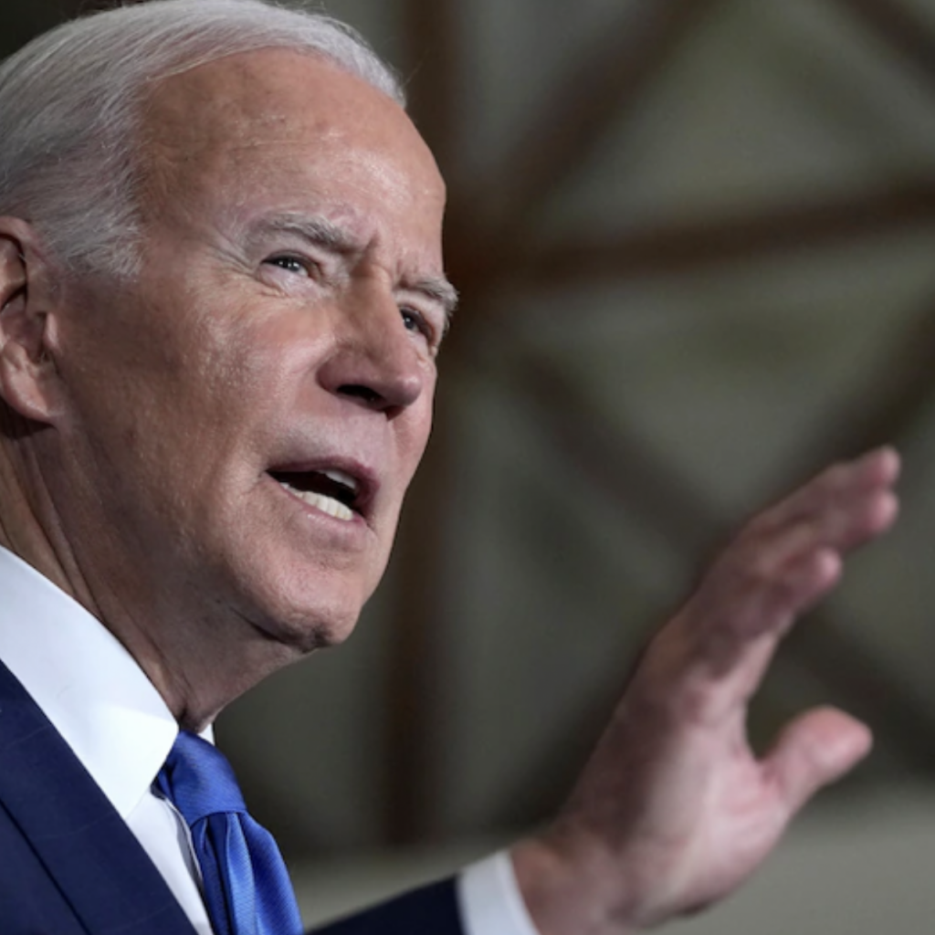 Midterms 2022: Biden avertit contre un risque de chaos en Amérique