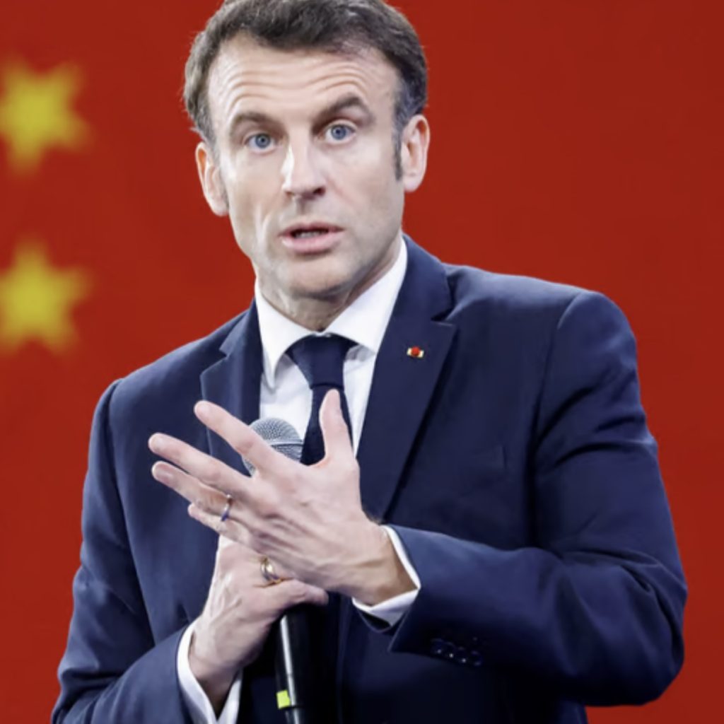 Macron annonce le retour de l’ambassadeur et le retrait des troupes françaises